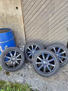 Audi veljed+rehvid (1 foto / 8)