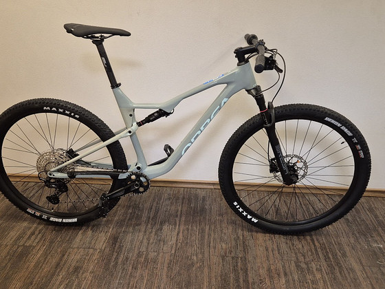 Orbea Oiz XL FS 2026