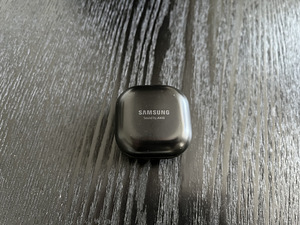 Samsung Galaxy Buds Pro (1 foto / 3)
