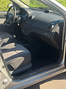 Chevrole aveo (5 foto / 10)
