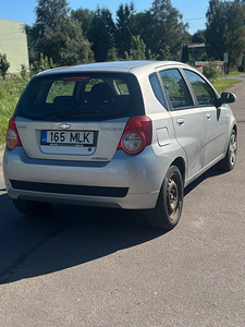 Chevrole aveo (9 foto / 10)