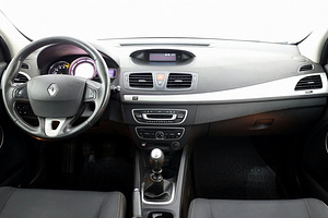 Renault Megane Grandtour 1.6 81kW (5 фото из 7)