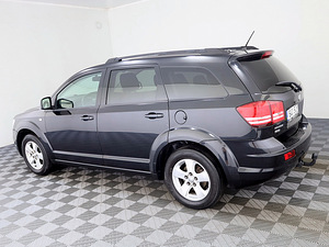 Dodge Journey Comfort ATM 2.0 CRD 103kW (4 foto / 8)