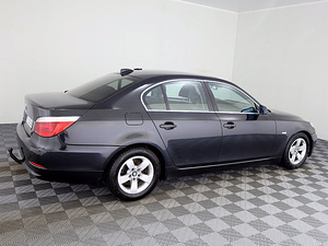 BMW 525 Executive Facelift ATM 2.5 140kW (3 foto / 7)