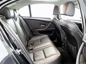 BMW 525 Executive Facelift ATM 2.5 140kW (7 foto / 7)
