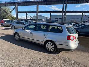 Volkswagen Passat Comfortline 1.6 75kW (4 фото из 7)