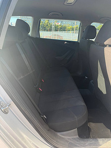 Volkswagen Passat Comfortline 1.6 75kW (7 фото из 7)