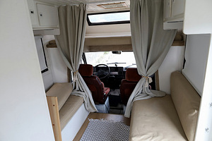 Fiat Ducato Camper 2.4 D 53kW (7 фото из 9)