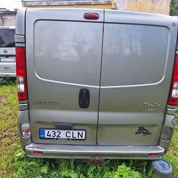 RENAULT TRAFIC
