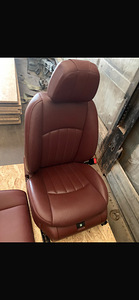 Сиденья CLS (2 фото из 6)
