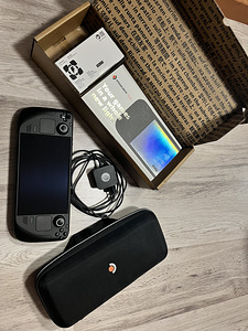 Steam deck OLED 512GB (1 foto / 2)