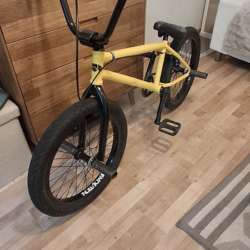 BMX-трюковой велосипед.