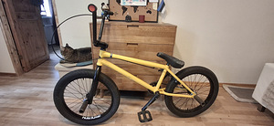 BMX-трюковой велосипед. (2 фото из 7)