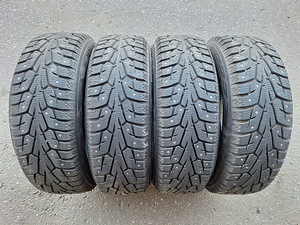 185/60/R15 Yokohama Ice Guard шипованные шины (1 фото из 3)