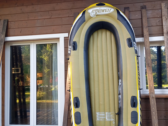 Paat Fishman 350, 305x136x42 cm