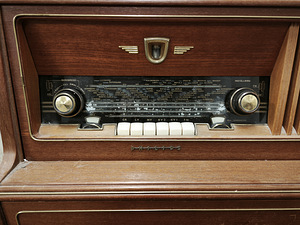 Радио Philips (2 фото из 6)