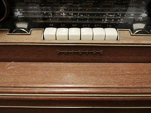 Радио Philips (6 фото из 6)
