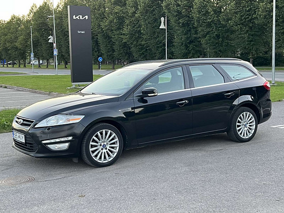 FORD MONDEO
