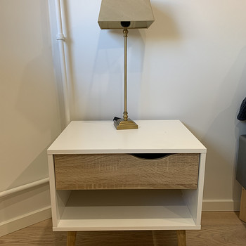 Öökapid lampidega
