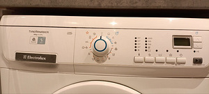 Pesumasin Electrolux EWS 106410 W (2 foto / 4)