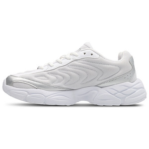 Lacoste Storm 96 2K Lite (EUR 36 / New) (5 foto / 7)