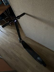 Elektritõukeratas Segway Ninebot E22 (1 foto / 5)