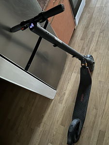 Elektritõukeratas Segway Ninebot E22 (2 foto / 5)