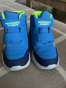Skechers k/s saapad 23 (vilkuvad) (4 foto / 5)