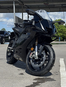 YAMAHA R9 YZF890 (1 фото из 5)