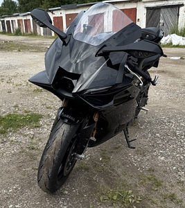 YAMAHA R9 YZF890 (2 фото из 5)
