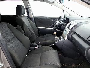 Toyota Corolla Verso Linea Sol 2.2 D-CAT 130kW (6 foto / 7)