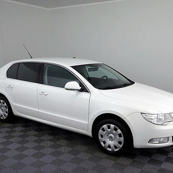 Skoda Superb Comfortline 1.8 118kW