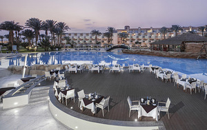 PYRAMISA BEACH RESORT SAHL HASHEESH (3 foto / 10)
