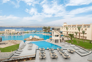 THE V LUXURY RESORT (1 foto / 10)