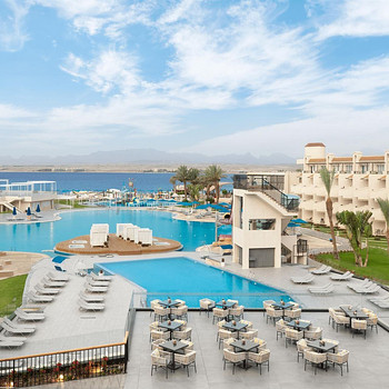 THE V LUXURY RESORT