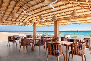 THE V LUXURY RESORT (9 foto / 10)