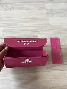 Victoria’s Secret prillikarp (2 foto / 3)