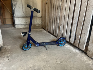 Самокат (2 фото из 2)