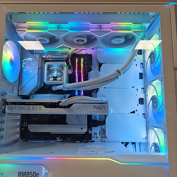 PC 9800x3D, 360 AIO, B650 Edge, DDR5 32GB, SSD 2TB, RTX 5070