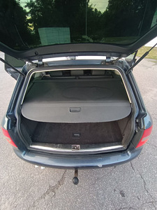 Audi A4 (12 фото из 14)