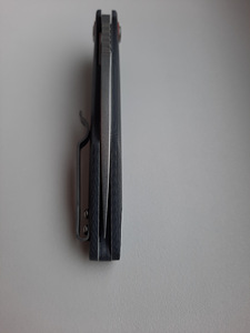 Nuga! Artisan Cutlery Archaeo D2 G10!!! (4 foto / 5)