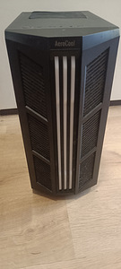 Arvuti Toiteplokid ja kast (3 foto / 6)