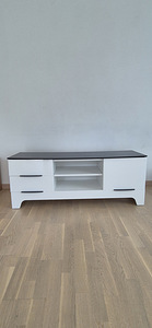 Tv laud (1 foto / 1)