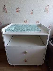 IKEA MYLLRA пеленальный стол с ящиком (3 фото из 5)