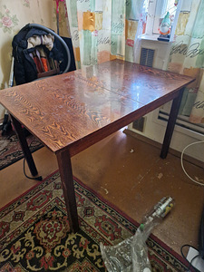 Мебель б/у (6 фото из 6)