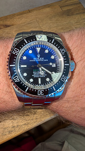 Rolex Deepsea Dweller 44 мм. Реплика (1 фото из 2)