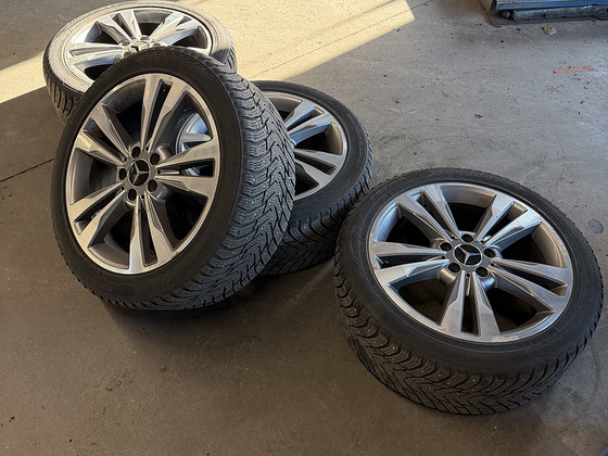 Mercedes-benz R18 originaal veljed talve rehvidega, 5x112