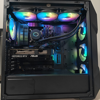 I7-13700F, 360mm AIO, 32GB DDR5, 2TB SSD, RTX 5060 Ti 16GB