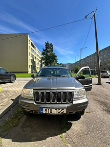 Jeep Grand Cherokee Overland 4.7 V8 A/T 190 kW (4 foto / 15)