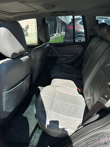Jeep Grand Cherokee Overland 4.7 V8 A/T 190 kW (12 foto / 15)